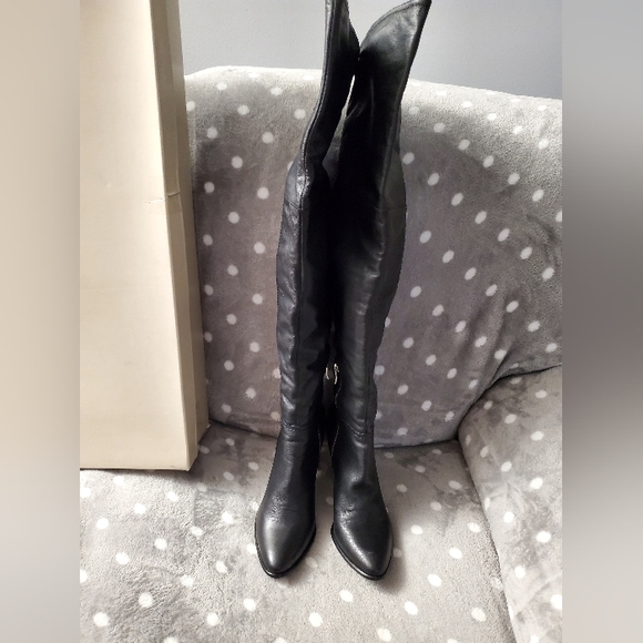 BCBG Knee high leather high heeled boots - Picture 2 of 13